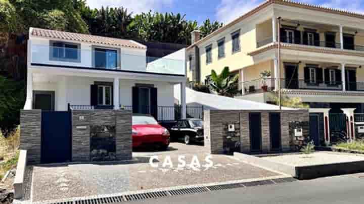 House for sale in São Martinho