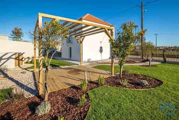 Maison à vendre à Famalicão