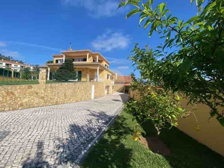 House for sale in Turquel