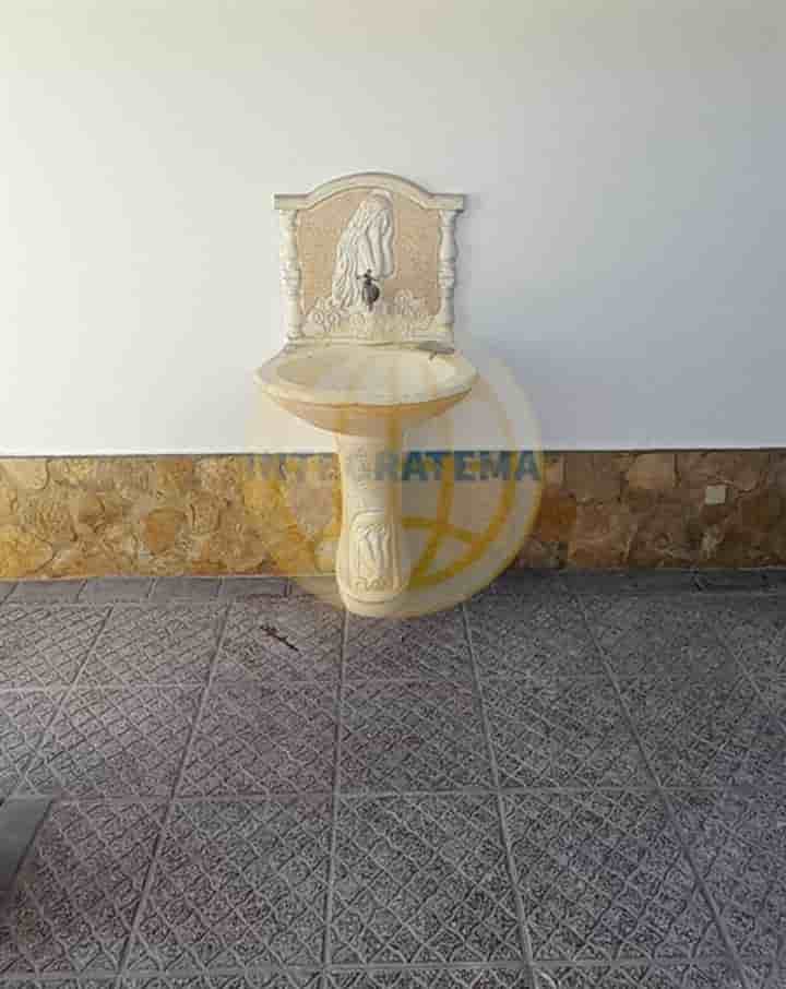House for sale in Bombarral e Vale Covo