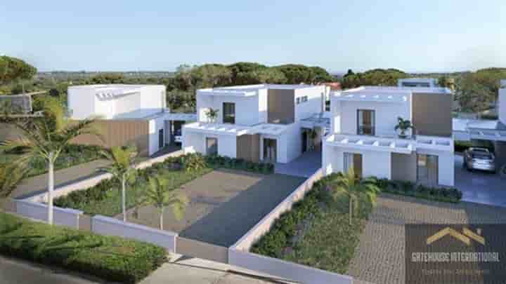 House for sale in Quarteira