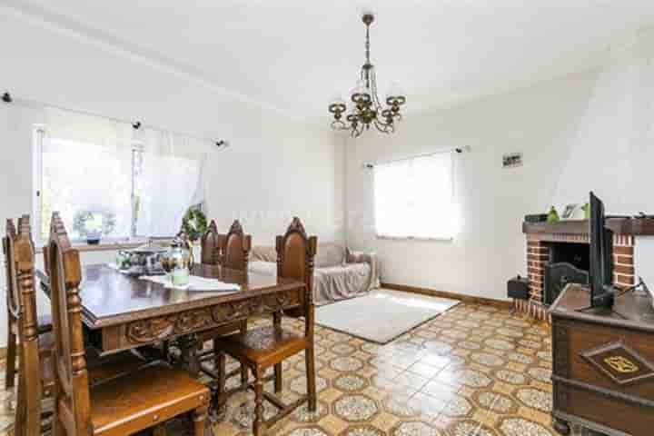 Casa en venta en Charneca De Caparica