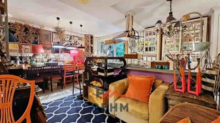 House for sale in Alvalade