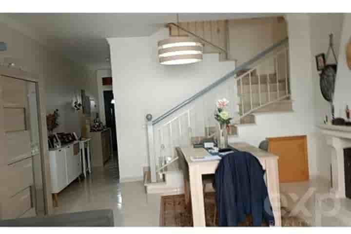 House for sale in Quelfes