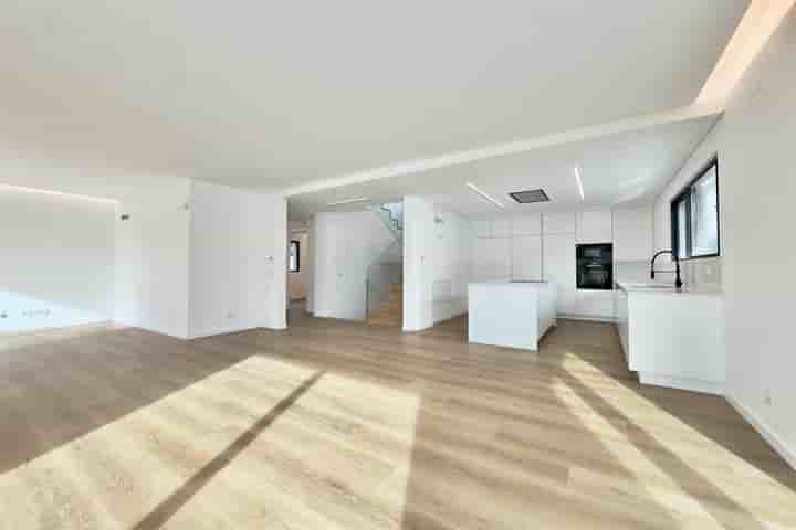 House for sale in Alcabideche
