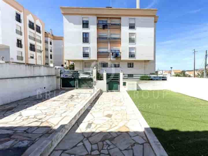 House for sale in Rio De Mouro