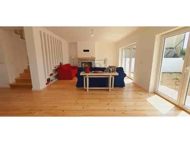 House for sale in Porto Salvo e Barcarena