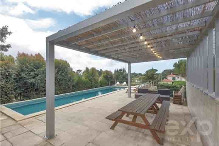 House for sale in Sesimbra (Castelo)