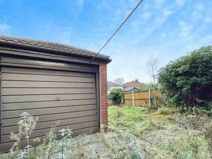 Casa para venda em Eaton Gardens‚  Liverpool‚ L12