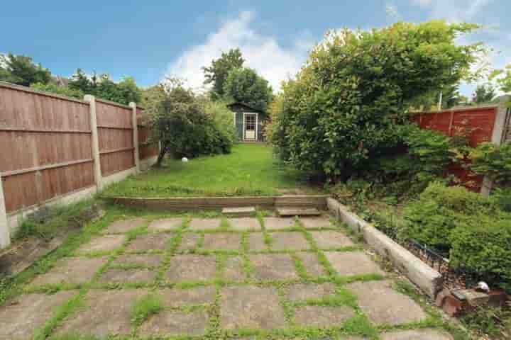 Casa para venda em Cherry Tree Avenue‚  Walsall‚ WS5