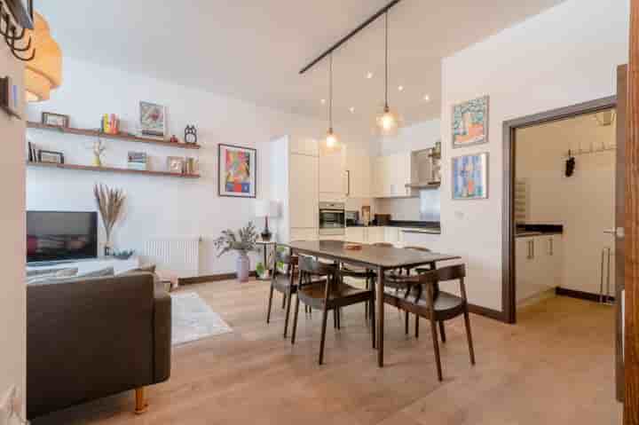 Casa in vendita a Wyke Road‚  London‚ E3