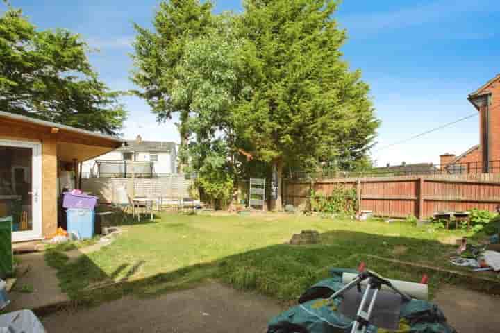 House for sale in Battersbee Road‚  Leicester‚ LE3