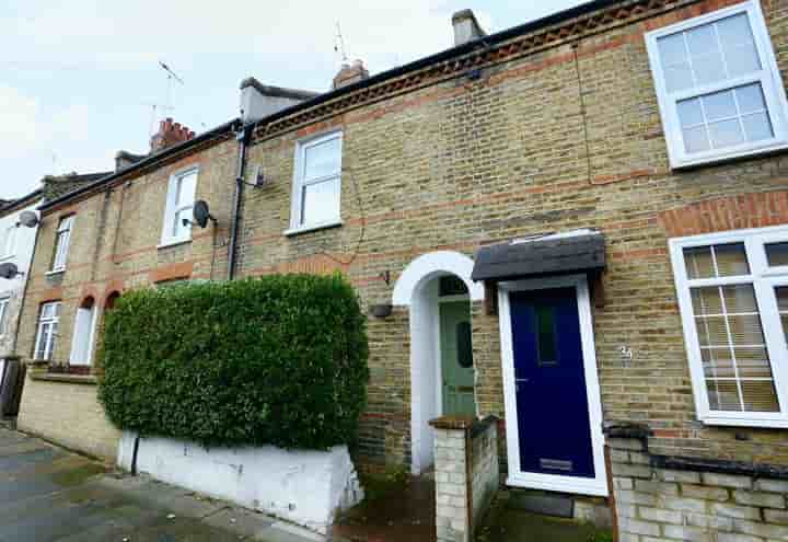 Casa para venda em Admaston Road‚  London‚ SE18