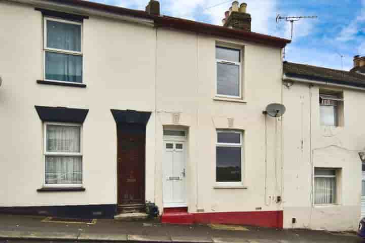 House for sale in Otway Street‚  Chatham‚ ME4