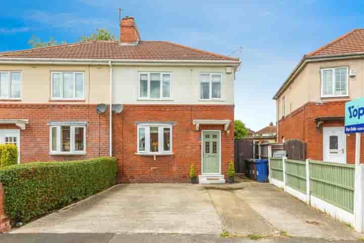 House for sale in Low Grange Road‚  Rotherham‚ S63