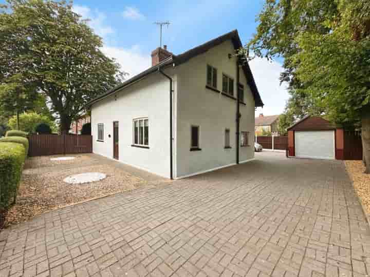 Casa en venta en Selby Road‚  Leeds‚ LS15