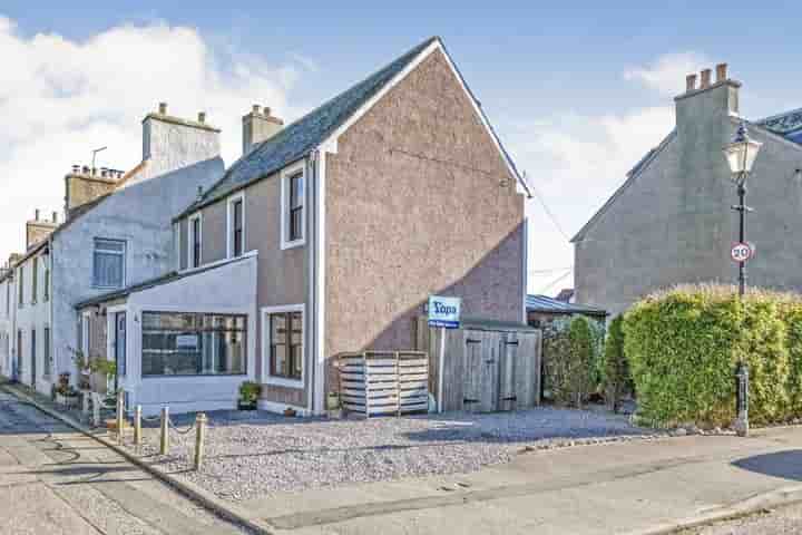 Casa in vendita a Barkly Street‚  Cromarty‚ IV11