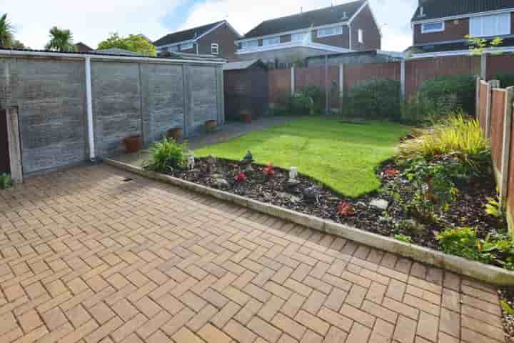 House for sale in Willow Close‚  Nottingham‚ NG16