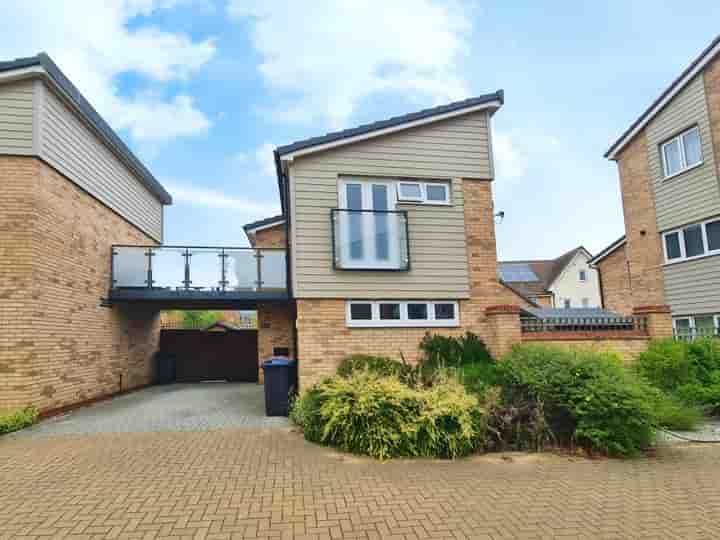 Casa en venta en Agrippa Crescent‚  Milton Keynes‚ MK11