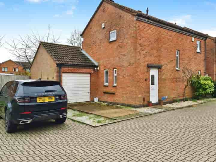 Casa en venta en Smeaton Close‚  Milton Keynes‚ MK14