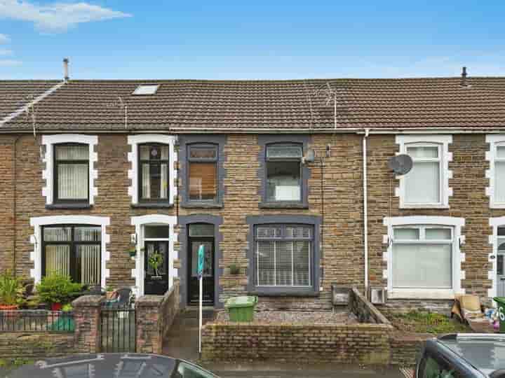 House for sale in Commercial Street‚  Pontypridd‚ CF38