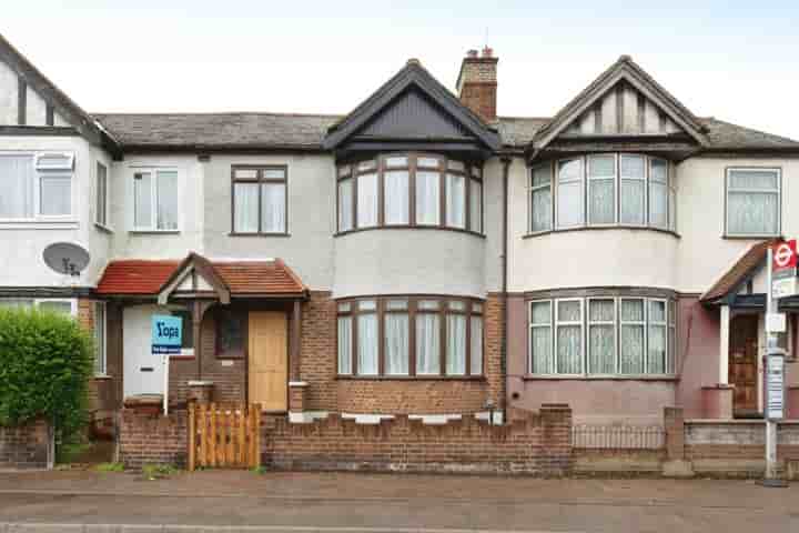 House for sale in Billet Road‚  London‚ E17