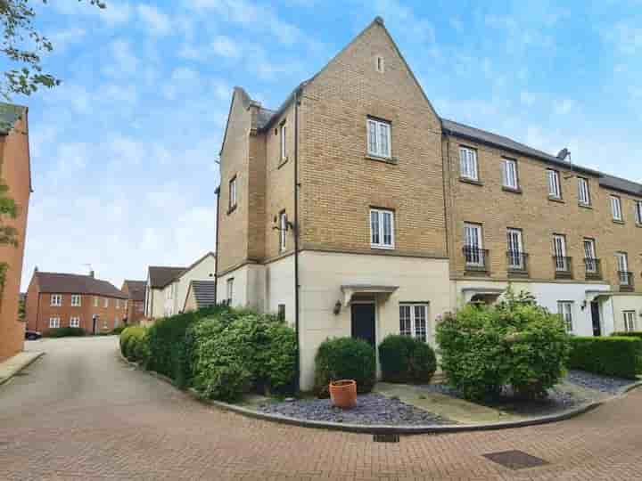 Casa en venta en Merman Rise‚  Milton Keynes‚ MK4