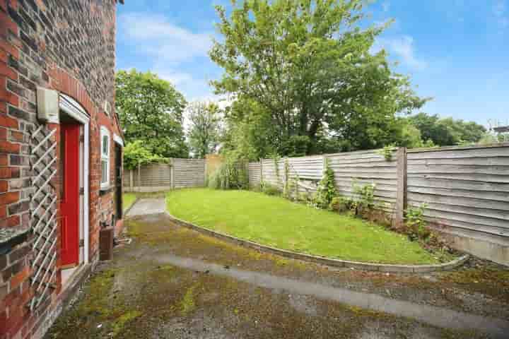 Casa para venda em Cecil Road‚  Altrincham‚ WA15