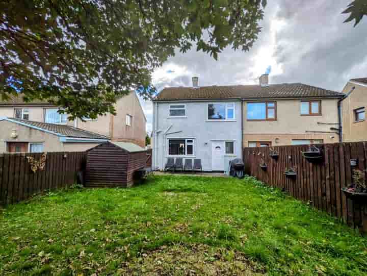 House for sale in Andover Green‚  Bradford‚ BD4