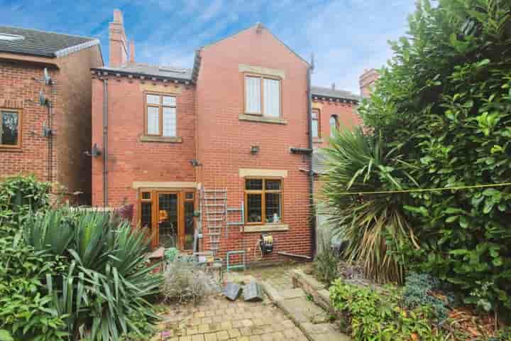 Casa in vendita a Leeds Road‚  Wakefield‚ WF1