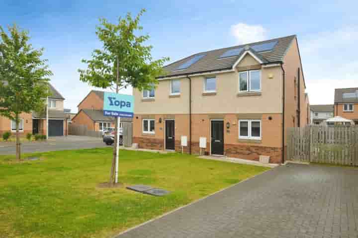 Casa para venda em Harvester Avenue‚  Glasgow‚ G72