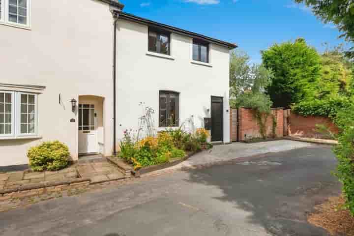 Casa para venda em Clarendon Crescent‚  Leamington Spa‚ CV32