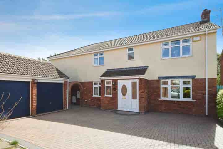 House for sale in Micawber Way‚  Chelmsford‚ CM1