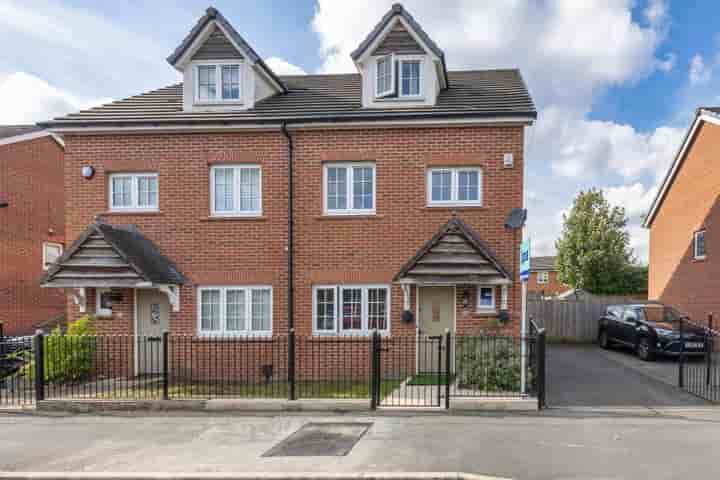 Casa para venda em Bute Street‚  Manchester‚ M40