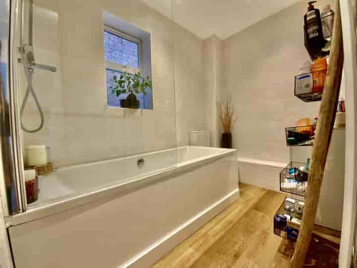 House for sale in Gisburn Close‚  Redditch‚ B97