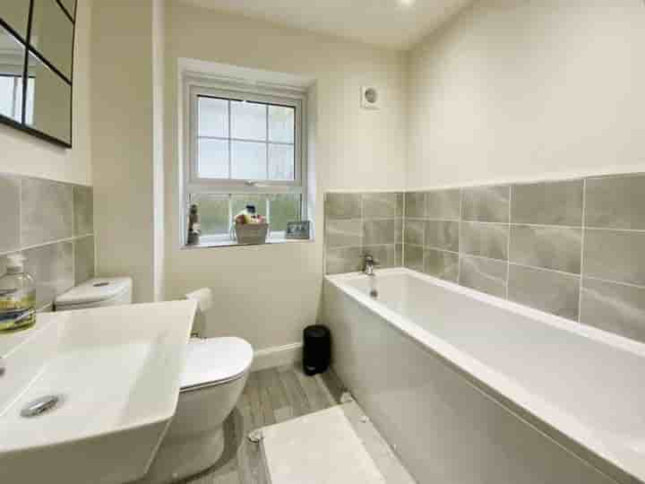 House for sale in Broad Avenue‚  Hessle‚ HU13