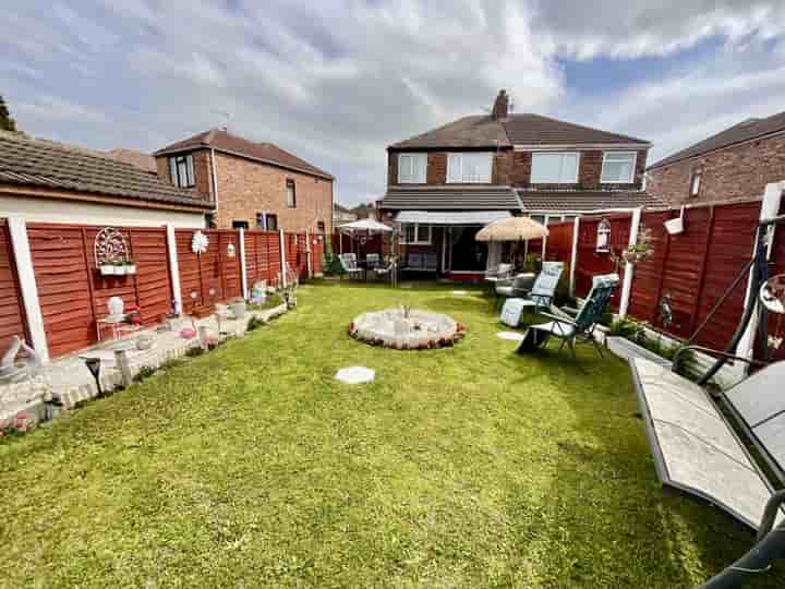 Casa in vendita a Downs Road‚  Runcorn‚ WA7