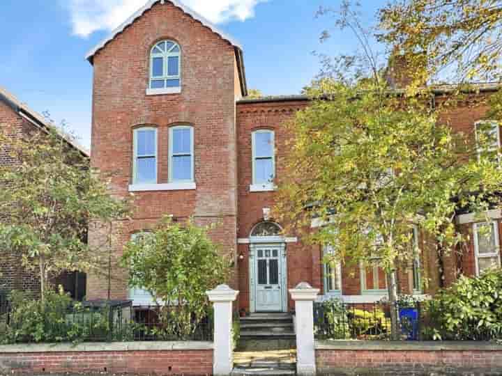 Maison à vendre à Kingscliffe Street‚  Manchester‚ M9