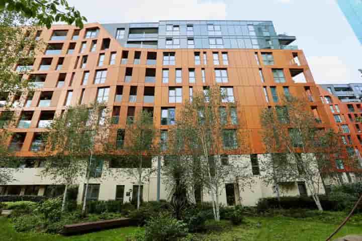 Apartment for sale in Cable Walk‚  London‚ SE10