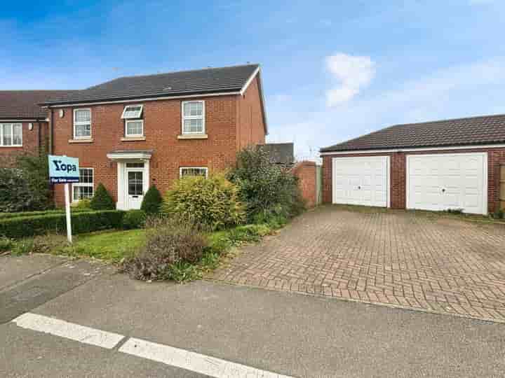 House for sale in Bobbin Lane‚  Lincoln‚ LN2