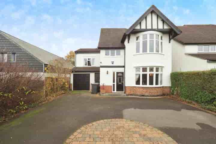 Casa para venda em Wollaton Road‚  Nottingham‚ NG9