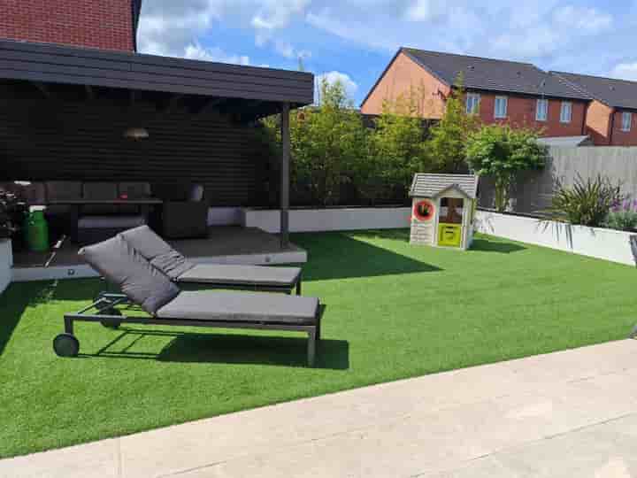 Casa para venda em Little Meadow Place, Shavington‚  Crewe‚ CW2