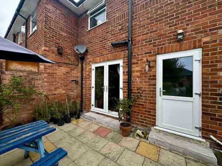 Casa in vendita a Mold Road‚  Chester‚ CH4