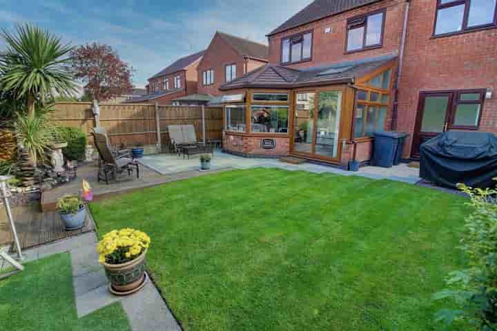 House for sale in Ensor Close‚  Nuneaton‚ CV11