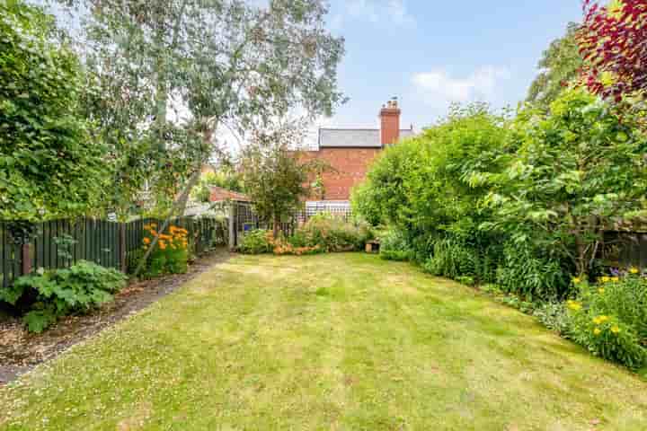 House for sale in Alexandra Avenue‚  Shrewsbury‚ SY3