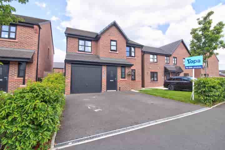 Casa en venta en Lancashire Way‚  Bolton‚ BL6