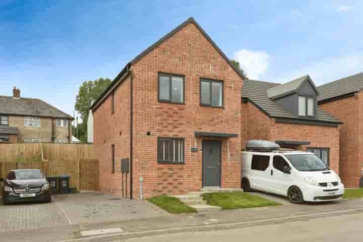 House for sale in Victory Close‚  Consett‚ DH8