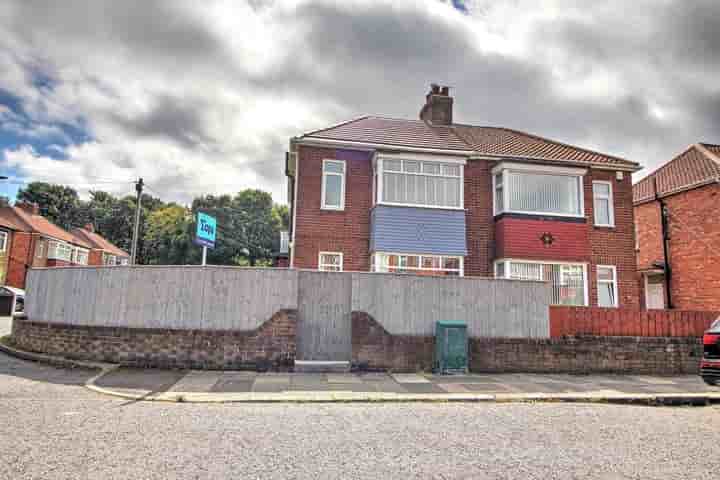 Casa para venda em Druridge Drive‚  Newcastle Upon Tyne‚ NE5