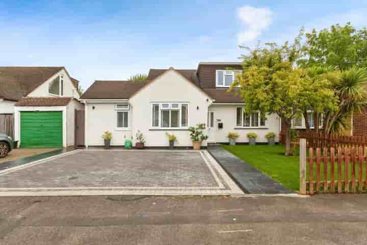 Casa en venta en Ray Lea Road‚  Maidenhead‚ SL6