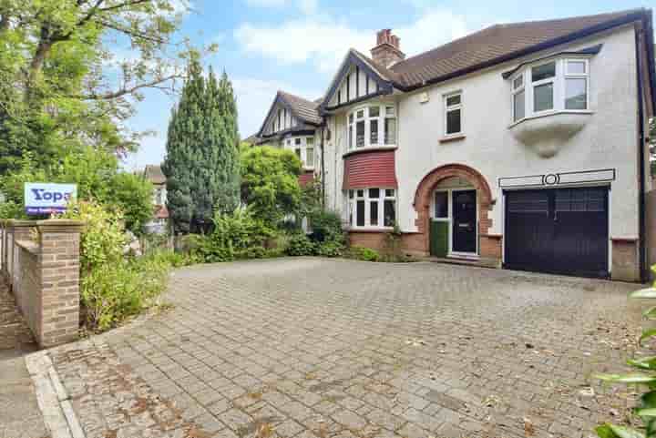 Haus zum Verkauf in Maidstone Road‚  Chatham‚ ME4